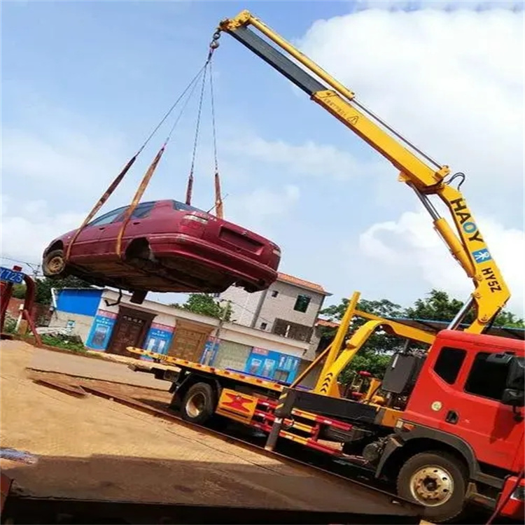 海阳吊车救援小汽车怎么吊