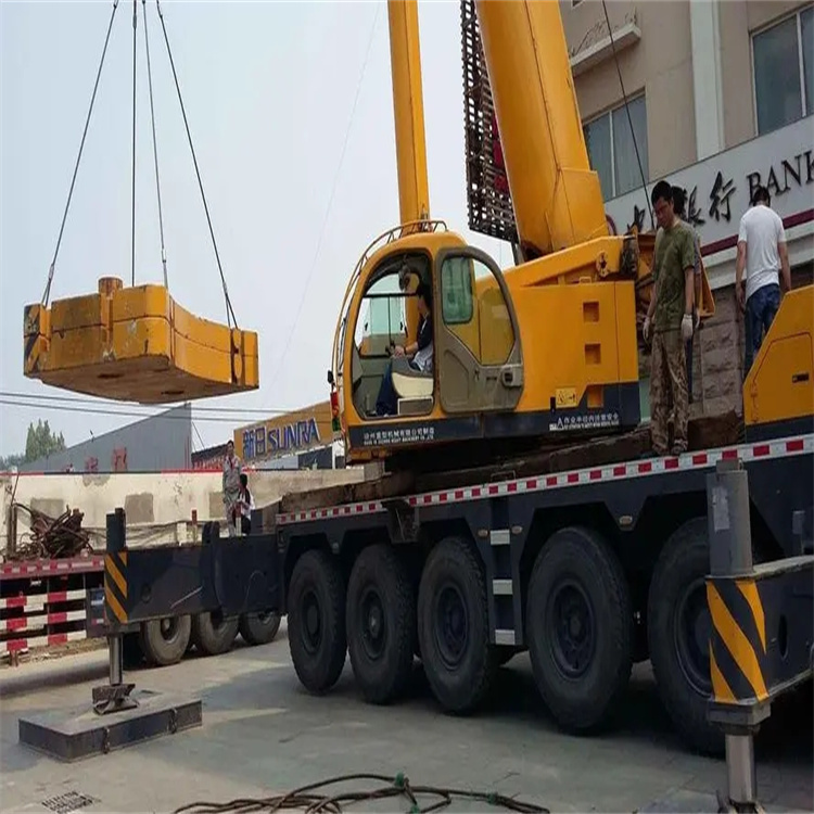 海阳当地吊车出租|机器吊装|75吨|工厂搬迁服务