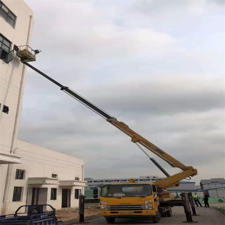 海阳附近高空车出租|市政施工/设备安装专用|随叫随到|亿立达设备租赁